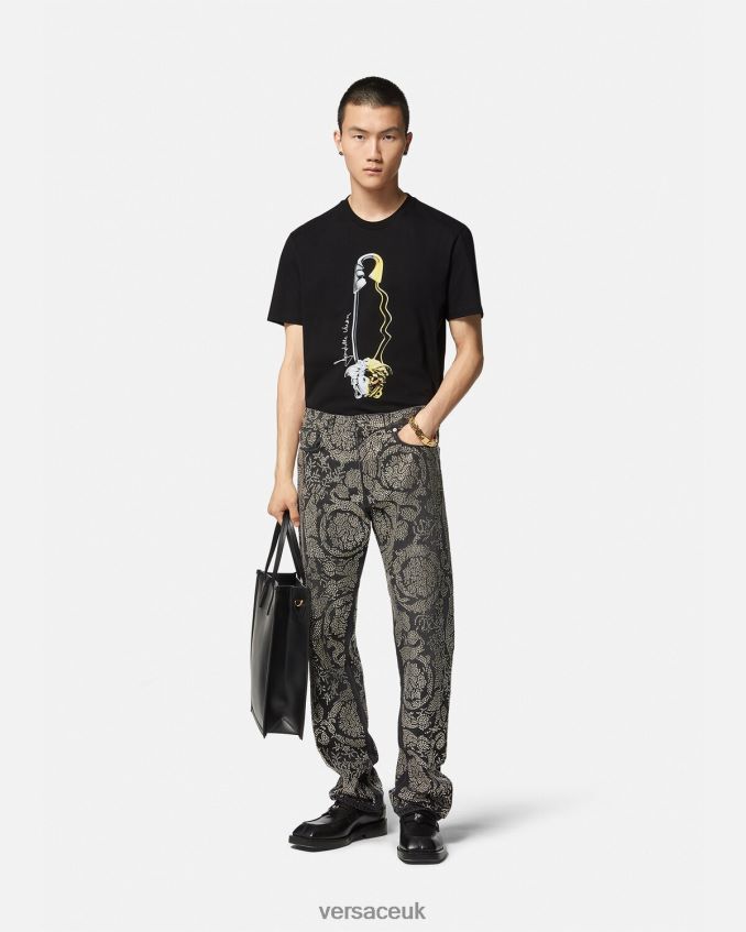 Men Versace Safety Pin Graphic T-Shirt 6D2D061400 Black Clothing