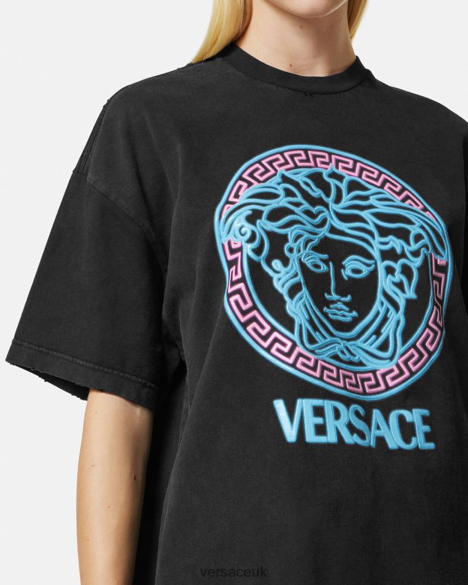 Women Versace Medusa Logo Distressed T-Shirt 6D2D06134 Black Clothing